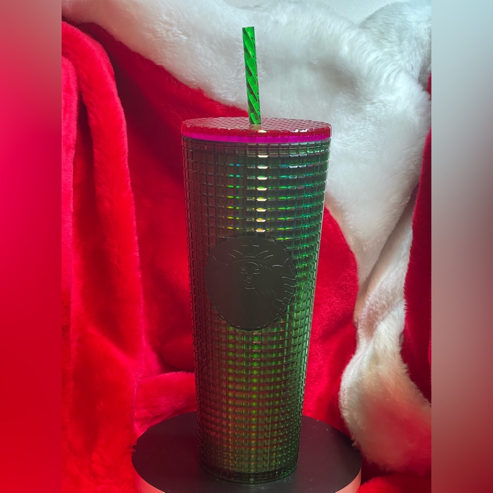 Starbucks 2023 Iridescent Green & Pink Grid Disco Bling Venti Tumbler. NWOT